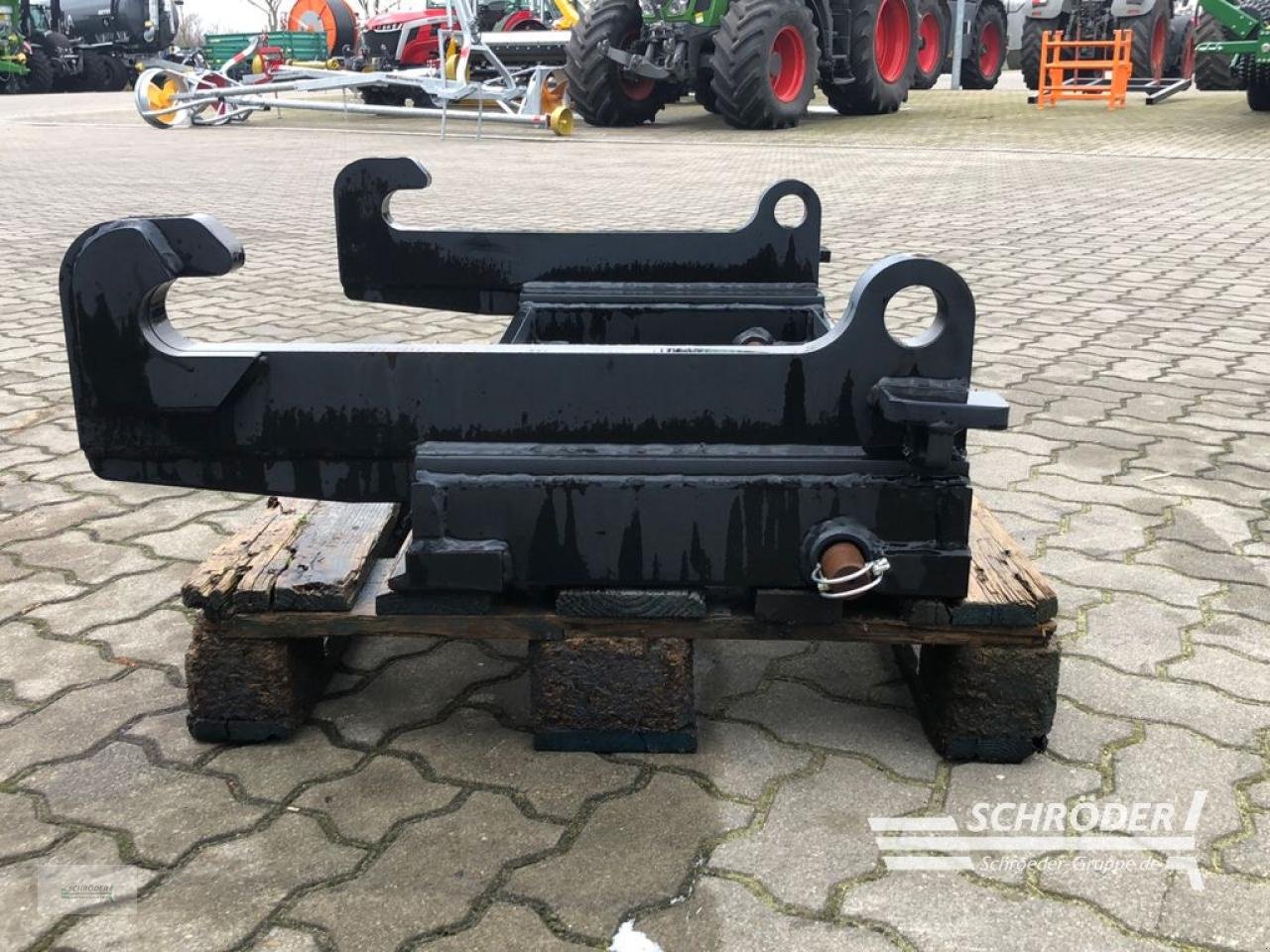 Sonstige Industriemaschinen του τύπου Bressel & Lade ADAPTERRAHMEN | CAT / BRESSEL & LADE, Gebrauchtmaschine σε Wildeshausen (Φωτογραφία 3)